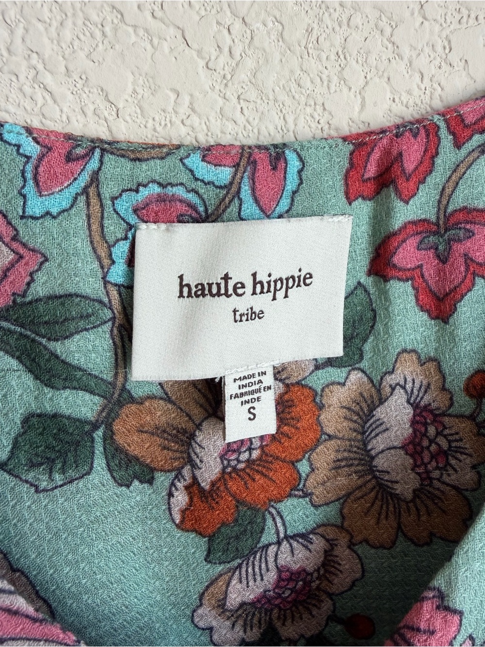 Haute Hippie Tribe Karen Floral Flutter Sleeve Babydoll Blouse Modal Size S Boho - Picture 3 of 12
